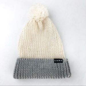 burton trapper hat